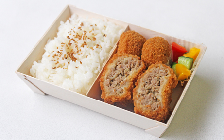 メンチカツ弁当