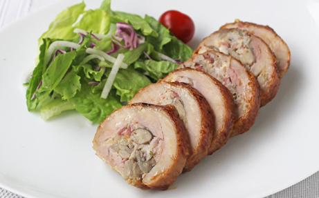 ３種のきのことベーコン入りチキンロール